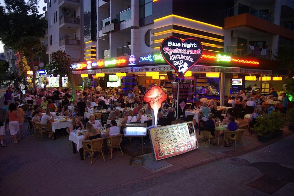 Delfino Buti̇k Otel Alanya Esterno foto